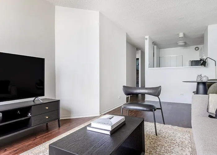 Apartamento Streeterville 1br W Gym Pool Nr Navy Pier Chi-409